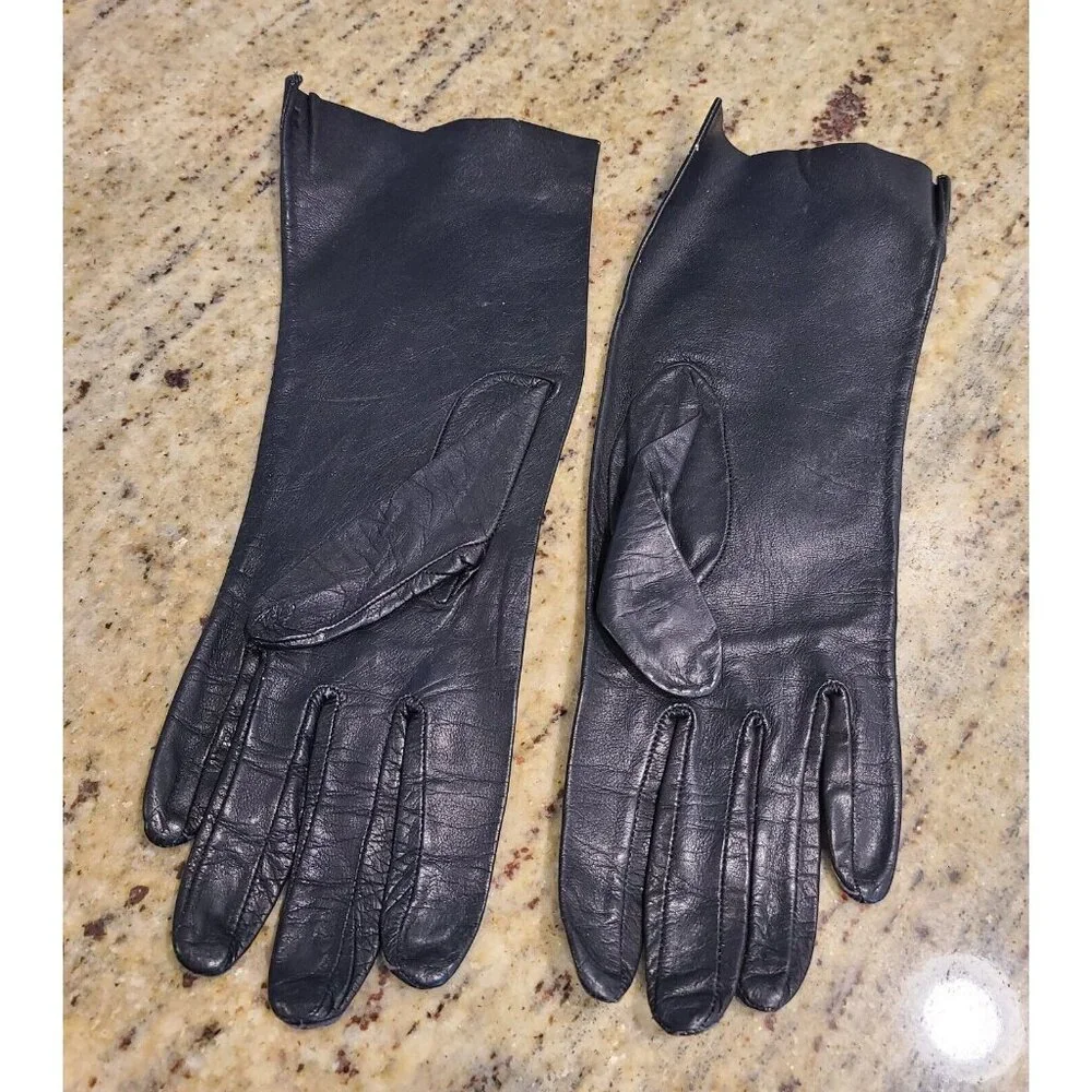 Vintage Size S/M 6.5 Black Leather 10